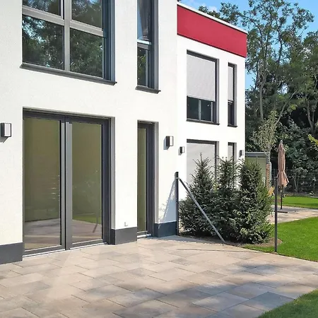 Fuer 7 Personen In Στράουσμπεργκ