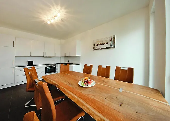 Fuer 7 Personen In Apartment Strausberg