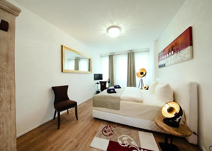 Fuer 7 Personen In *